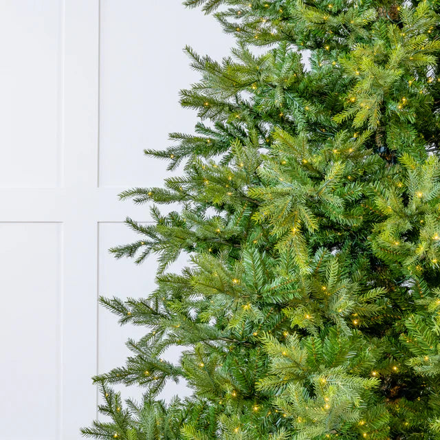 Árvore de Natal Pinheiro 1,80m de Altura - 900 Galhos - Micro LED