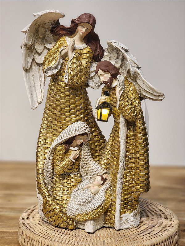 SAGRADA FAMÍLIA DOURADO EM RESINA COM LED